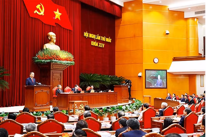 Tổng Bí thư Tô Lâm phát biểu tại Hội nghị lần thứ nhất Ban Chấp hành Trung ương Đảng khóa XIV. Ảnh: TTXVN