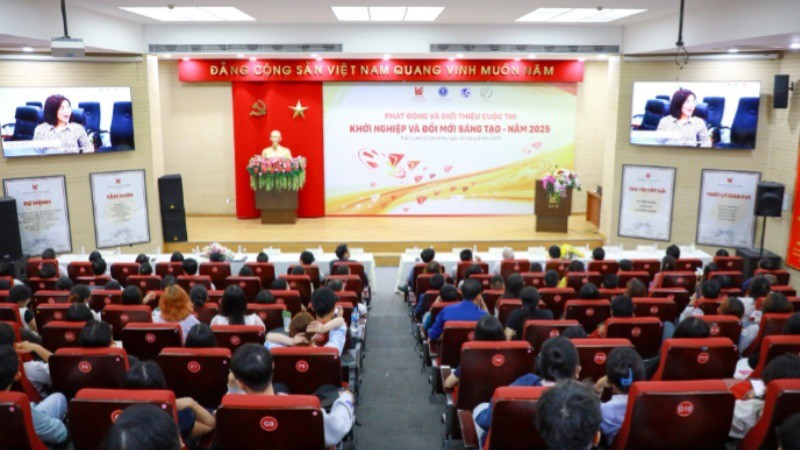 Quang cảnh buổi phát động. 3333333333-8507.jpg