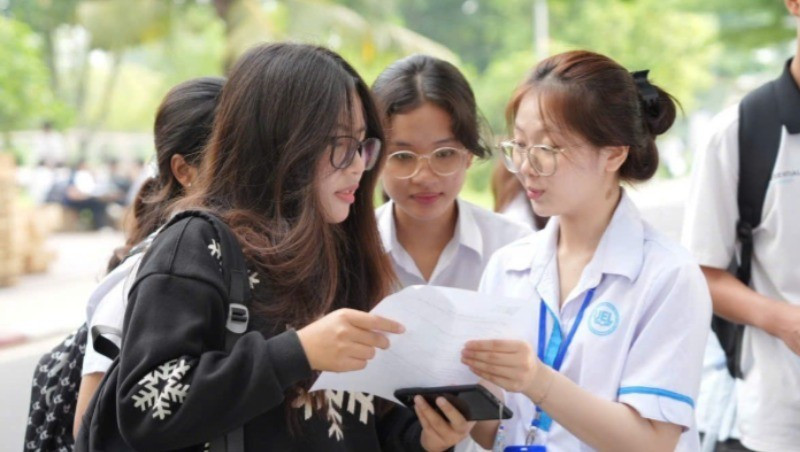 Thí sinh tham gia kỳ thi đánh giá năng lực đợt 2. ddd-5665.jpg