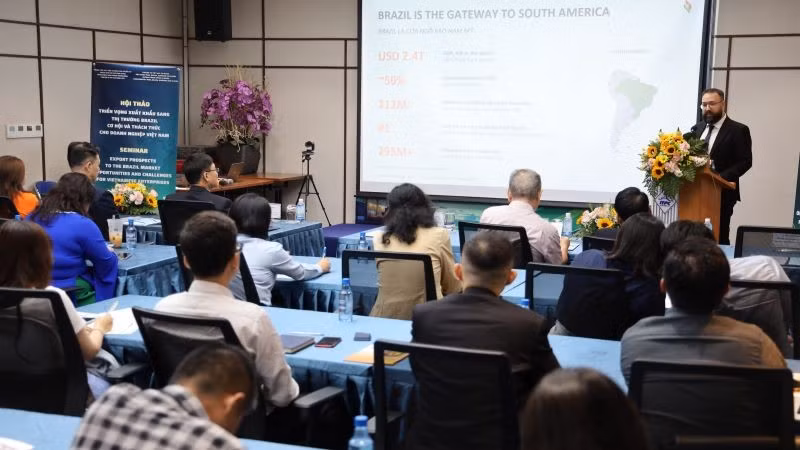 Quang cảnh hội thảo.