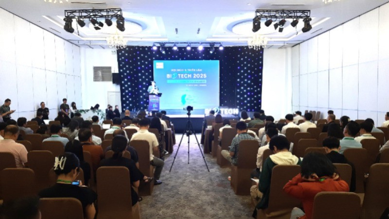 Quang cảnh khai mạc Hội nghị và Triển lãm Biztech 2025. 3333-4007.jpg