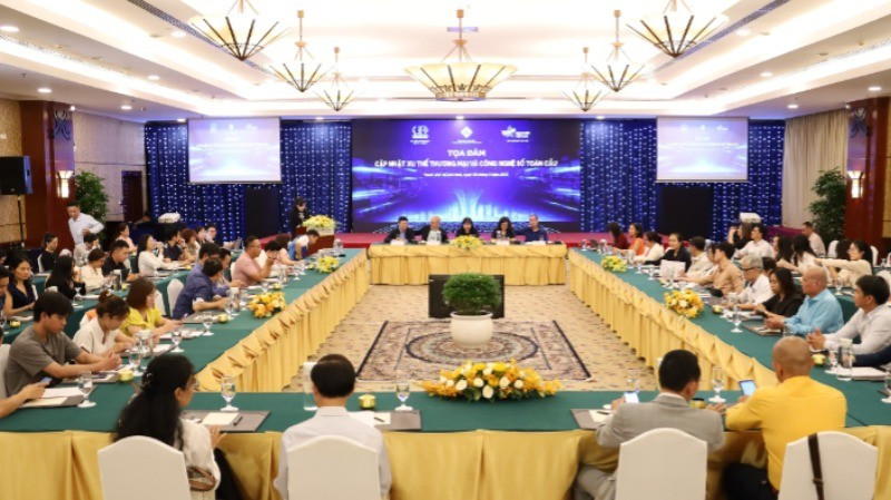 Quang cảnh Tọa đàm. 111111-8236.jpg