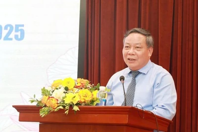 Đồng chí Nguyễn Văn Phong, Phó Bí thư Thường trực Thành ủy Hà Nội, chỉ đạo tại hội nghị.