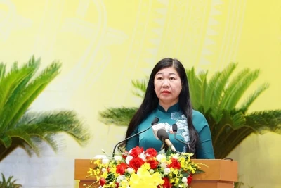 Chủ tịch Ủy ban Mặt trận Tổ quốc thành phố Hà Nội Nguyễn Lan Hương.