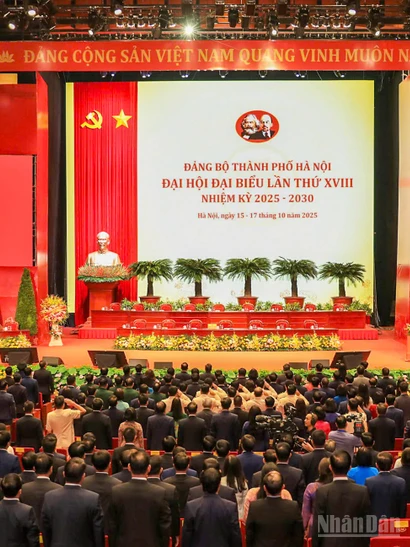Ảnh - Trang 1 Quang Cảnh Phiên Trù Bị Đại Hội Đại Biểu Đảng Bộ Thành Phố Hà Nội Lần Thứ 18.