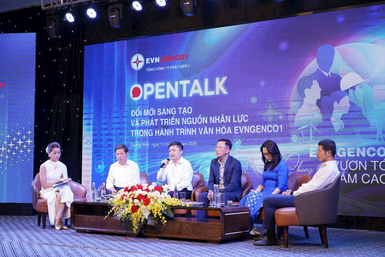 Chương trình Open Talk đã tạo nên dấu ấn khác biệt. (Ảnh: EVNGENCO1) img-2618.jpg