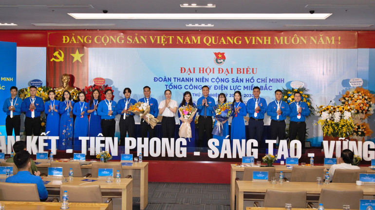 Ra mắt Ban chấp hành Đoàn Thanh niên Tổng công ty Điện lực miền Bắc EVNNPC khóa III nhiệm kỳ 2025-2030. ra-mat-bch-dtn-evnnpc-khoa-iii-nhiem-ky-2025-2030.jpg