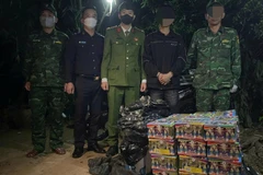 Đối tượng N.Q.B. bị bắt giữ cùng tang vật 557kg pháo lậu.