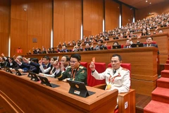 Đại biểu biểu quyết thông qua Quy chế làm việc của Đại hội.