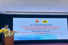 Phó Cục trưởng Cục Quản lý đê điều và Phòng, chống thiên tai Nguyễn Trường Sơn phát biểu tại hội thảo.