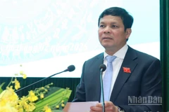 Đồng chí Nguyễn Đức Tuy, Phó Bí thư Tỉnh ủy, Chủ tịch Hội đồng nhân dân tỉnh Quảng Ngãi phát biểu bế mạc kỳ họp.