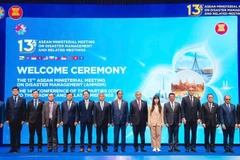 Các đại biểu dự hội nghị.