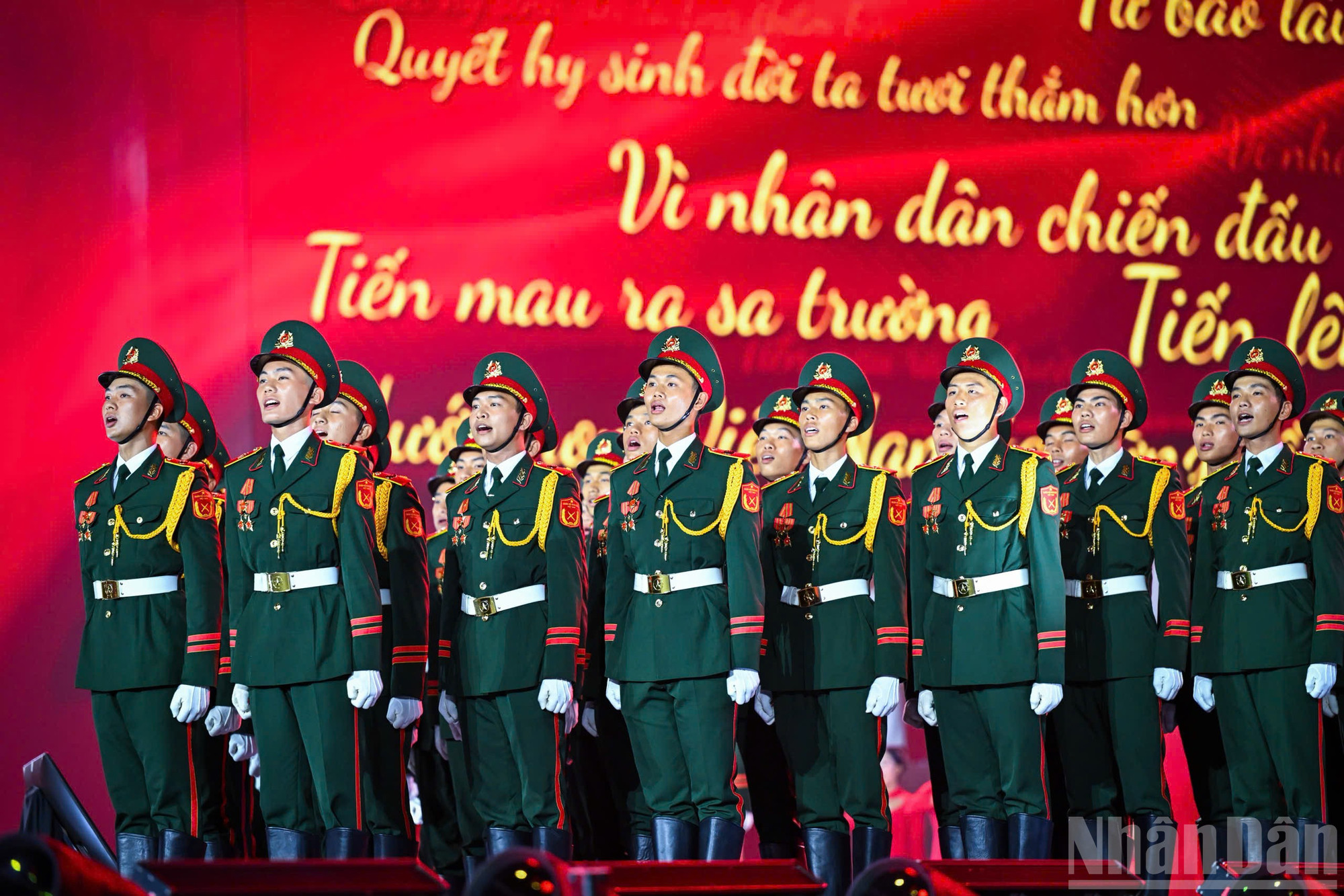 ndo_br_ct-dieubinh1.jpg