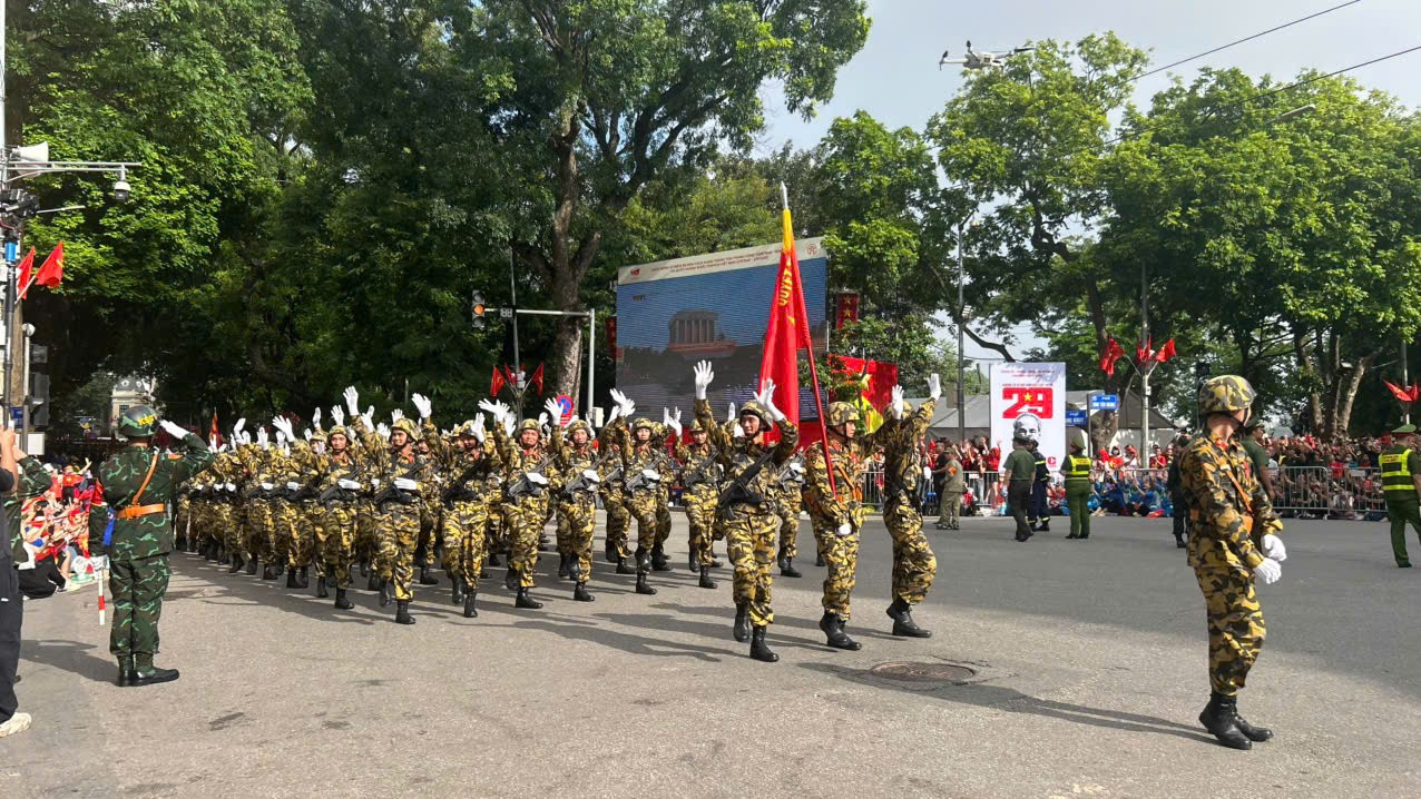 khoi6.jpg