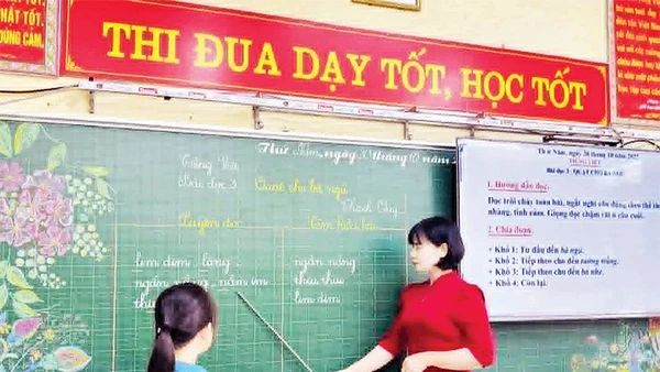 Một tiết học tiếng Việt luyện phát âm L-N tại Trường tiểu học Vũ Thư (xã Vũ Thư, tỉnh Hưng Yên).