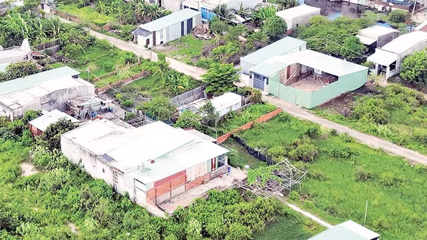 Một điểm nóng về xây dựng trái phép ở phường Phước Thắng trước đây, những căn nhà trái phép đã được tháo dỡ.
