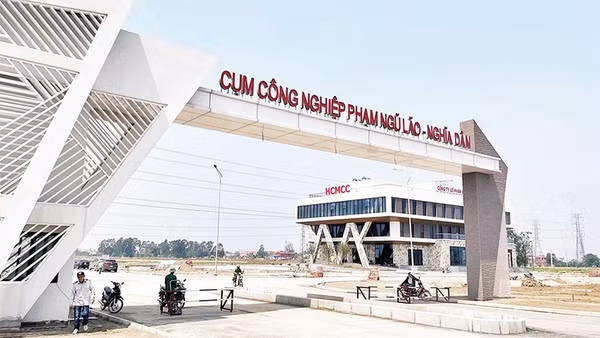 Cụm công nghiệp Ngũ Lão-Nghĩa Dân tỉnh Hưng Yên đẩy nhanh tiến độ thi công hạ tầng kỹ thuật thu hút đầu tư.