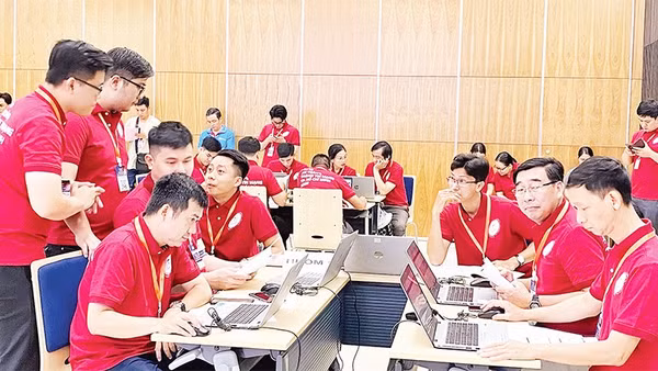 Thành phố Hồ Chí Minh diễn tập phòng thủ an ninh mạng.