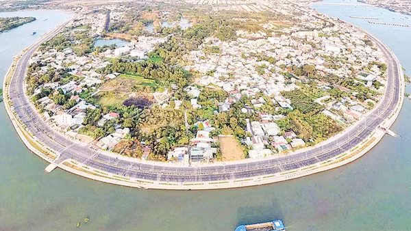 Đô thị hình thành ven sông Đồng Nai, đoạn qua địa bàn phường Trấn Biên, tỉnh Đồng Nai.