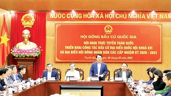 Lãnh đạo Tỉnh ủy Tuyên Quang quán triệt quan điểm chỉ đạo của Trung ương về cuộc bầu cử tại điểm cầu tỉnh Tuyên Quang.