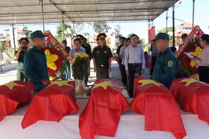 Lễ truy điệu các liệt sỹ hy sinh vì sự nghiệp giải phóng đất nước.