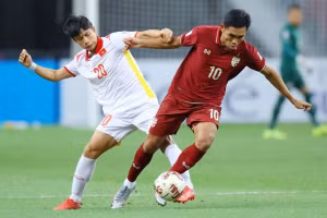 Dù rất nỗ lực và chiếm phần lớn thế trận, đội tuyển Việt Nam không thể xuyên thủng hàng thủ Thái Lan. (Ảnh: Getty)