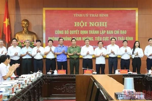 Ban chỉ đạo phòng, chống tham nhũng, tiêu cực tỉnh Thái Bình gồm 15 thành viên.