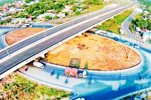 Một góc hạ tầng giao thông thành phố Thủ Đức. (Ảnh minh họa: Vũ Nguyên)