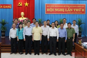 Ra mắt Ban Chỉ đạo phòng, chống tham nhũng, tiêu cực tỉnh An Giang.