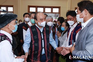 "Vì một Việt Nam tất thắng"