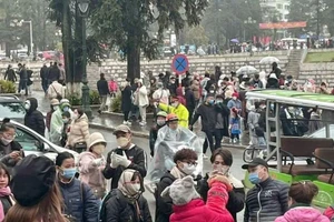 Du khách đến Sa Pa rất đông trong dịp nghỉ Tết Nguyên đán Nhâm Dần, đạt hơn 70.000 lượt.