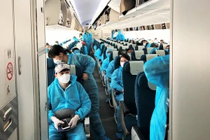 Việc mở lại các đường bay sẽ được thực hiện thận trọng, từng bước và đúc kết kinh nghiệm để triển khai.