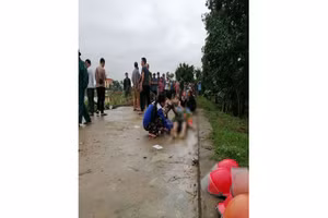 Tìm thấy thi thể nạn nhân bị nước lũ cuốn trôi ở Hà Tĩnh