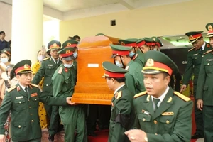 Xúc động tiễn đưa 13 liệt sĩ hy sinh khi đi cứu nạn tại Rào Trăng