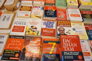 Sách giả ngày càng được làm tinh vi hơn, khiến những độc giả thông thường rất khó để nhận biết.