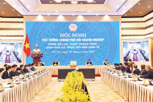 Hội nghị Thủ tướng Chính phủ với doanh nghiệp cùng nỗ lực, vượt thách thức, đón thời cơ, phục hồi nền kinh tế. ẢNH | ĐỨC ANH