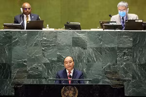 Chủ tịch nước Nguyễn Xuân Phúc phát biểu tại Phiên thảo luận Cấp cao Đại hội đồng Liên hợp quốc khóa 76. (Nguồn: TTXVN)