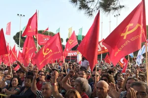 Biểu dương lực lượng ủng hộ Đảng Cộng sản Bồ Đào Nha (PCP) tại hội báo Avante lần thứ 42, tháng 9/2018.