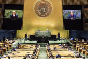 Chủ tịch nước Nguyễn Xuân Phúc phát biểu tại Phiên thảo luận Cấp cao Đại hội đồng Liên hợp quốc lần thứ 76. (Ảnh: Thống Nhất/TTXVN)