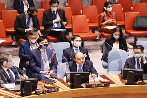 Chủ tịch nước Nguyễn Xuân Phúc phát biểu tại Phiên thảo luận cấp cao của Hội đồng Bảo an về biến đổi khí hậu. Ảnh: TTXVN