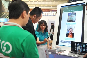 Công nghệ xác thực và định danh khách hàng của FPT thu hút được nhiều sự quan tâm của các ngân hàng. Ảnh: FPT