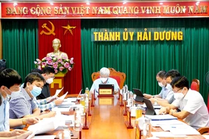 Thành ủy Hải Dương họp triển khai thực hiện các nhiệm vụ trọng tâm sáu tháng cuối năm.