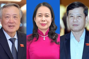 Chánh án TAND tối cao Nguyễn Hòa Bình, Phó Chủ tịch nước Võ Thị Ánh Xuân và Viện trưởng Viện KSND tối cao Lê Minh Trí (Từ trái sang).