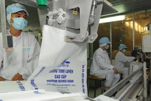 Doanh nghiệp mía đường phấn khởi với quyết định áp thuế với đường nhập khẩu được nhận trợ cấp.