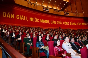 Các đại biểu tham dự phiên thảo luận các văn kiện Đại hội sáng 28-1. Ảnh: VŨ ANH TUẤN - DUY LINH.