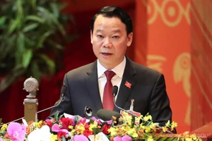 Bí thư Tỉnh uỷ Yên Bái Đỗ Đức Duy phát biểu tham luận. (ẢNH: ANH TUẤN - DUY LINH)