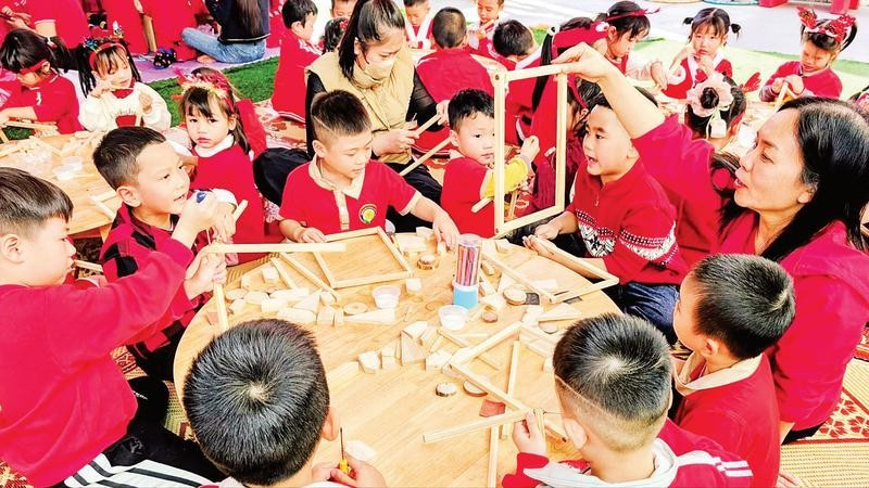 Học sinh Trường mầm non Đa Phúc trong giờ học.