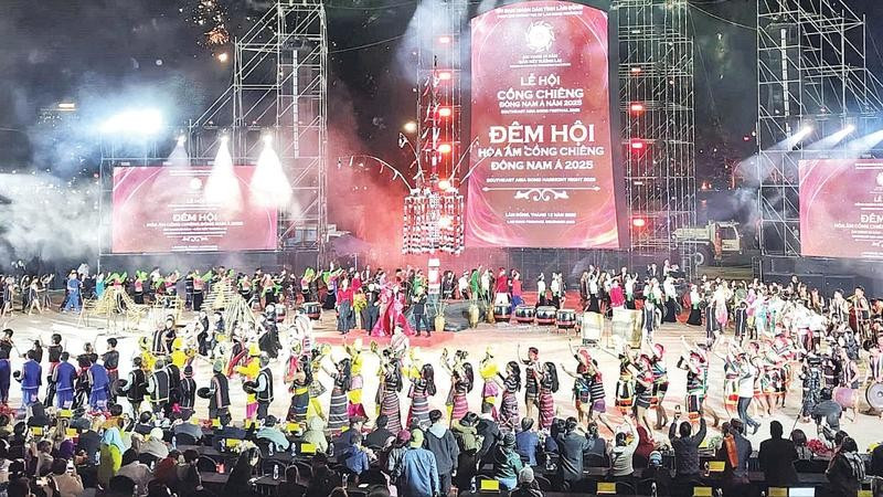 Lễ hội cồng chiêng Đông Nam Á năm 2025 tổ chức tại Lâm Đồng thu hút đông đảo người dân địa phương và du khách.
