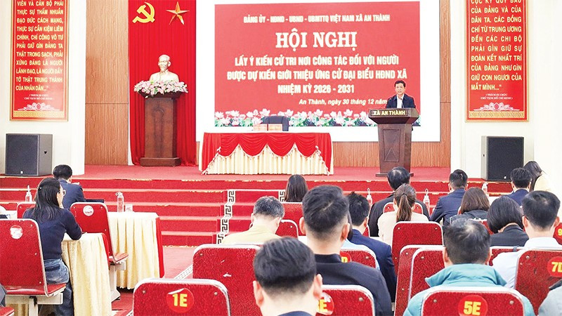 Hội nghị lấy ý kiến cử tri nơi công tác đối với người được dự kiến giới thiệu ứng cử đại biểu Hội đồng nhân dân xã An Thành.