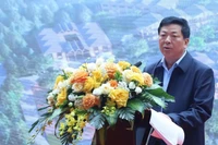 Bộ trưởng Xây dựng Trần Hồng Minh phát biểu ý kiến tại lễ khởi công xây dựng trường Phổ thông nội trú liên cấp tiểu học và trung học cơ sở xã Đình Phong, tỉnh Cao Bằng.